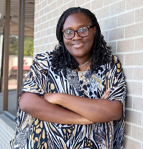 Myketa Taylor profile pic.jpg