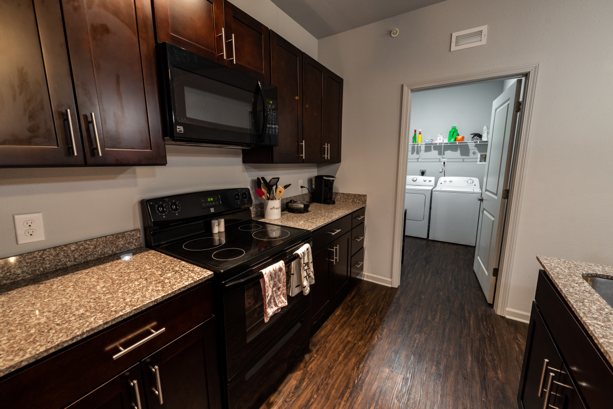 Pack+Place+Kitchen+and+Laundry.jpg